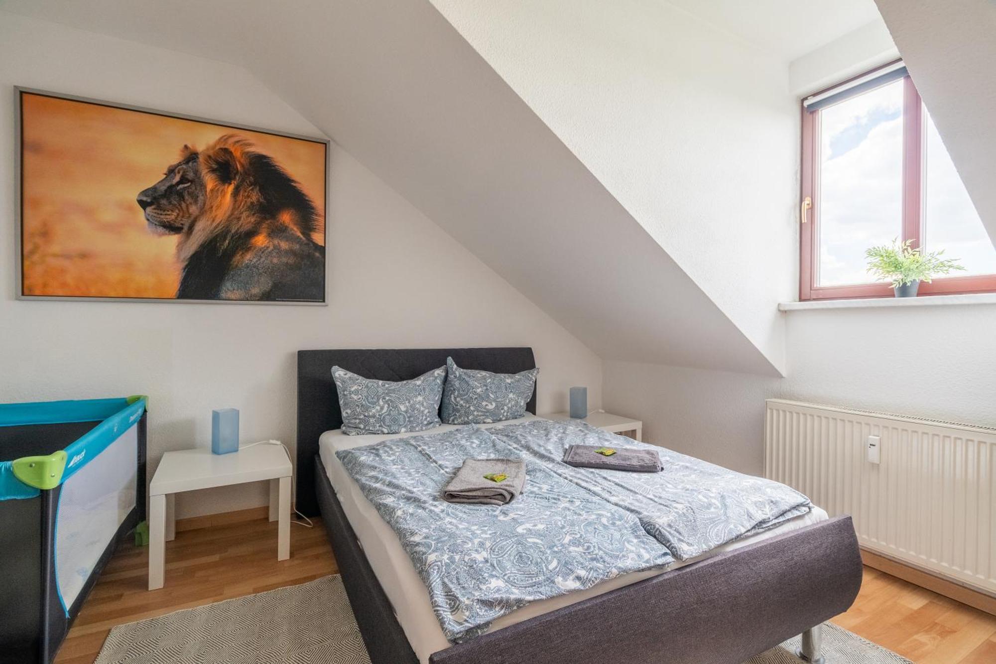 Gemuetliche Dachgeschosswohnung -Waldstrassenviertel Leipzig Luaran gambar