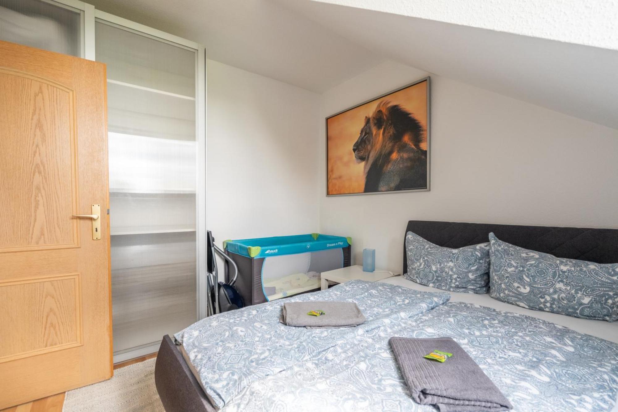 Gemuetliche Dachgeschosswohnung -Waldstrassenviertel Leipzig Luaran gambar
