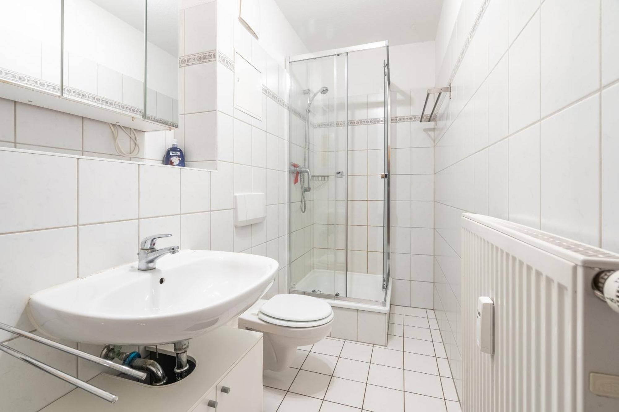 Gemuetliche Dachgeschosswohnung -Waldstrassenviertel Leipzig Luaran gambar
